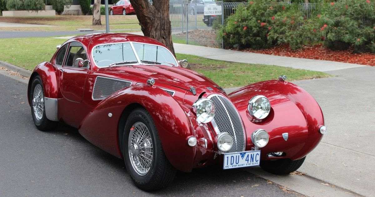 Click to Enlarge-Esc to Close myimgs/ArtDecoCars1937-60/2001 Devaux Coupe Australian.jpg